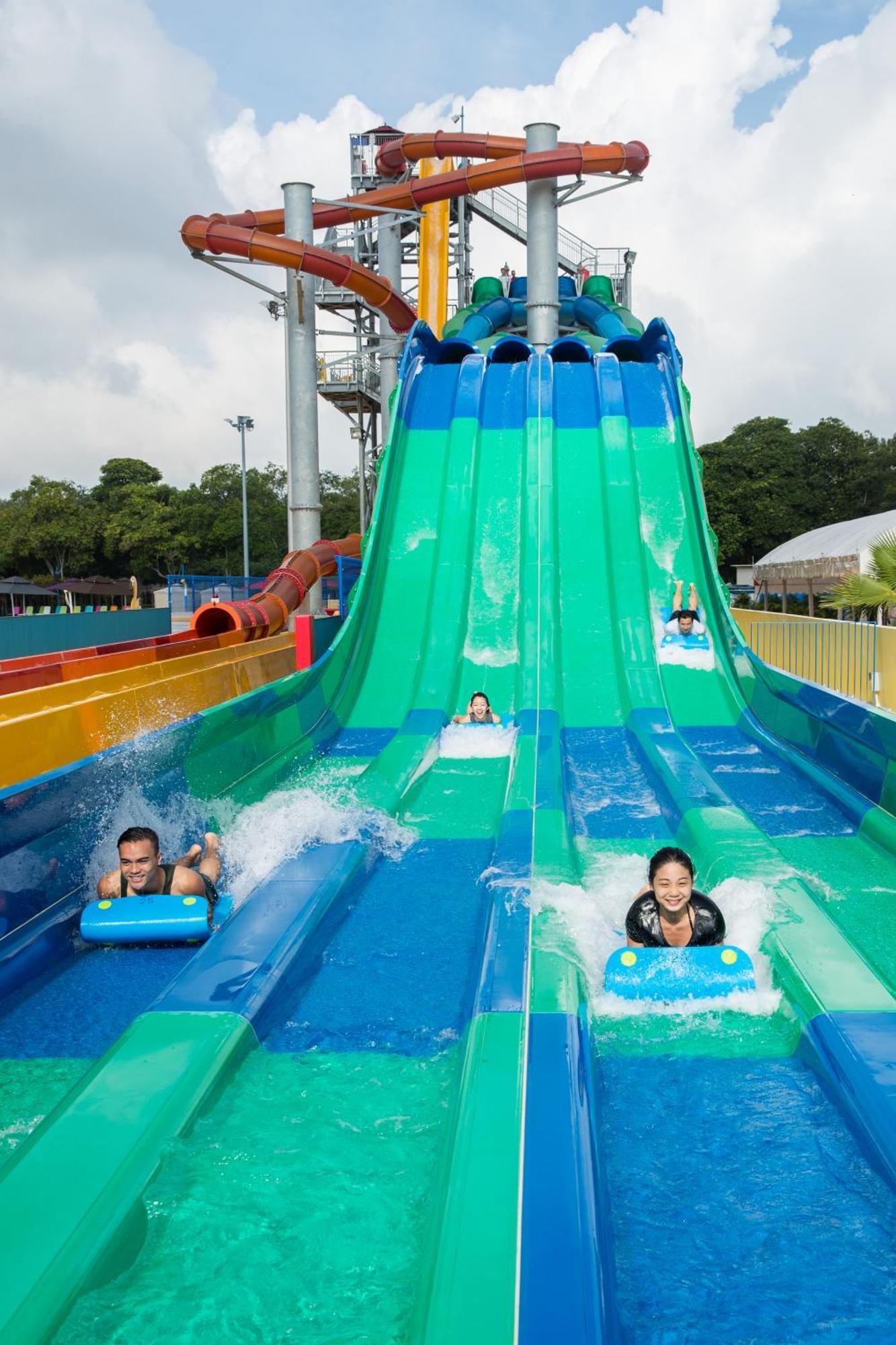 Standard Double or Twin Room Wild Wild Wet Park Tickets